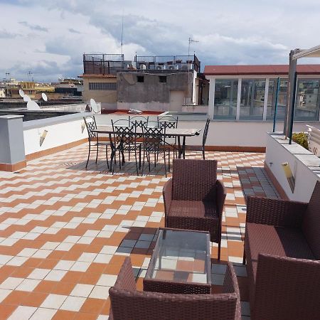 Appartement Raggio Di Sole à Naples Extérieur photo