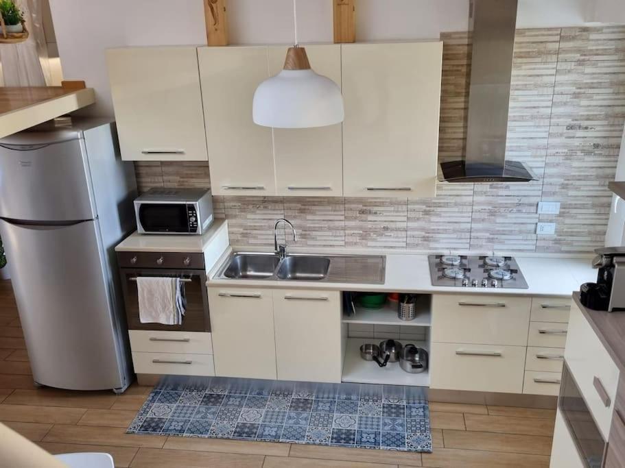Appartement Raggio Di Sole à Naples Extérieur photo