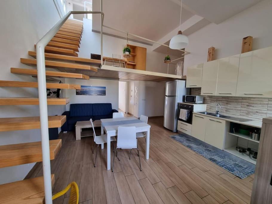 Appartement Raggio Di Sole à Naples Extérieur photo