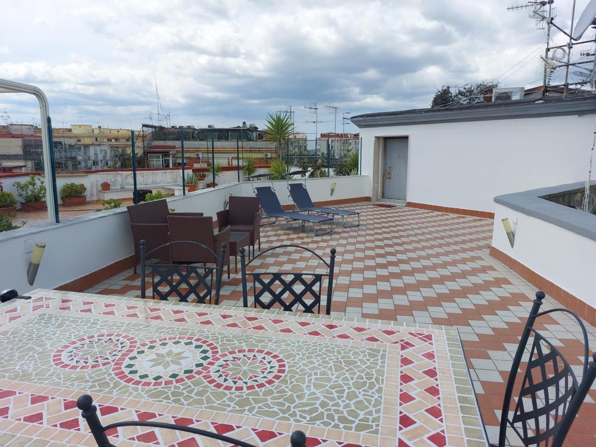 Appartement Raggio Di Sole à Naples Extérieur photo